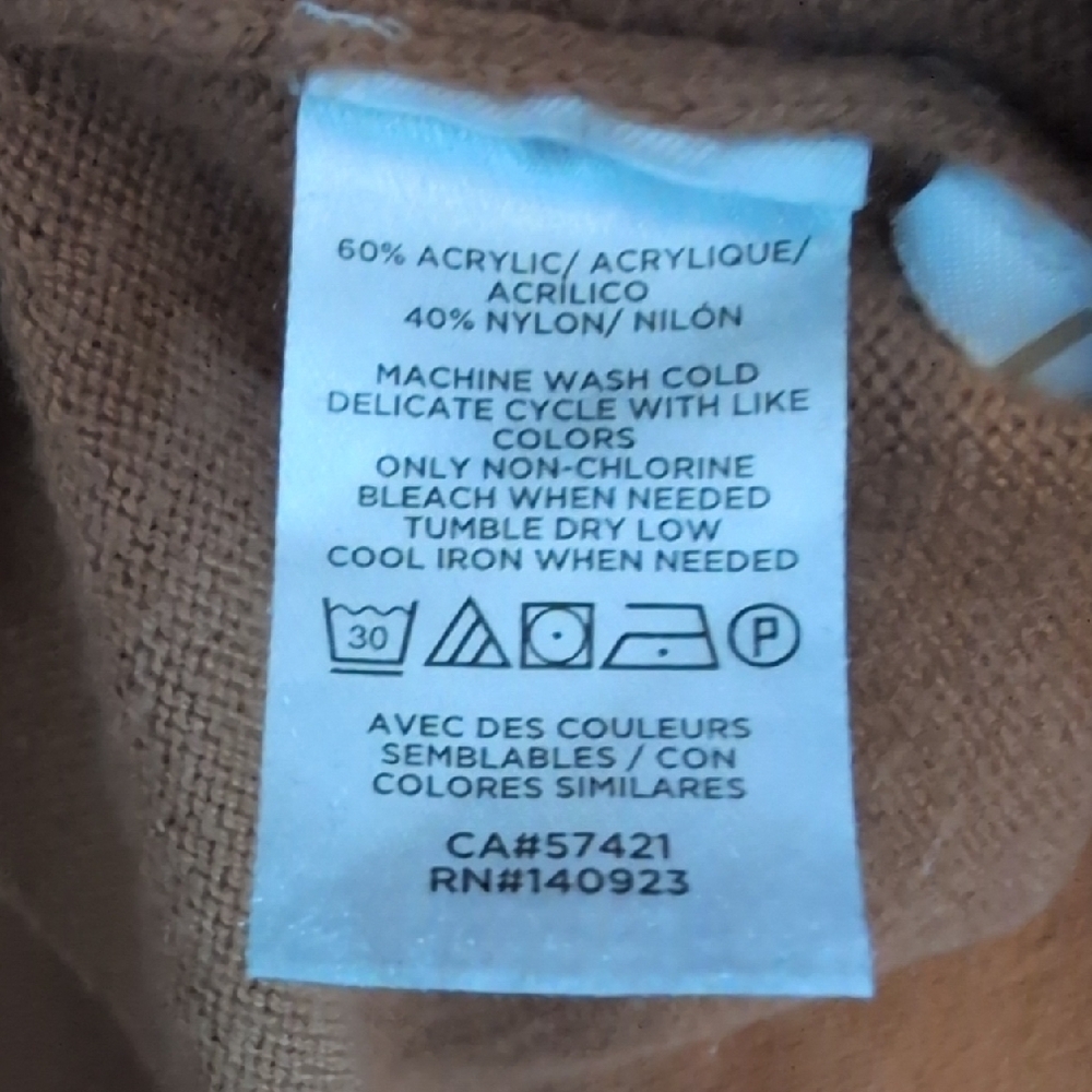 LOFT V-Neck Sweater - Picture 3 of 6